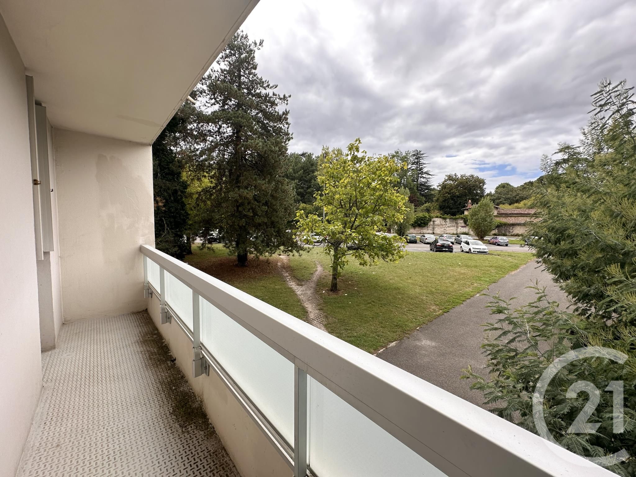 Appartement 1 pièces 30 m² à louer à Gradignan — photo 5