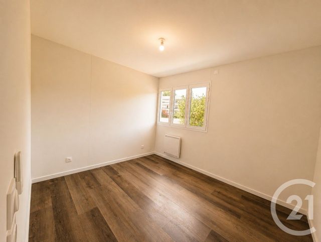 Appartement F4 à louer - 4 pièces - 65.82 m2 - BORDEAUX - 33 - AQUITAINE - Century 21 Kadima
