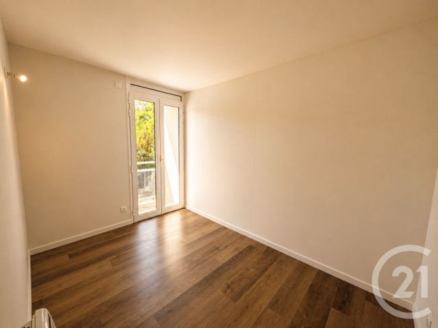 Appartement F4 à louer - 4 pièces - 65.82 m2 - BORDEAUX - 33 - AQUITAINE - Century 21 Kadima