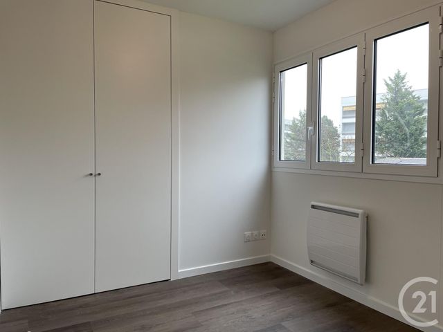 Appartement F4 à louer - 4 pièces - 65.82 m2 - BORDEAUX - 33 - AQUITAINE - Century 21 Kadima