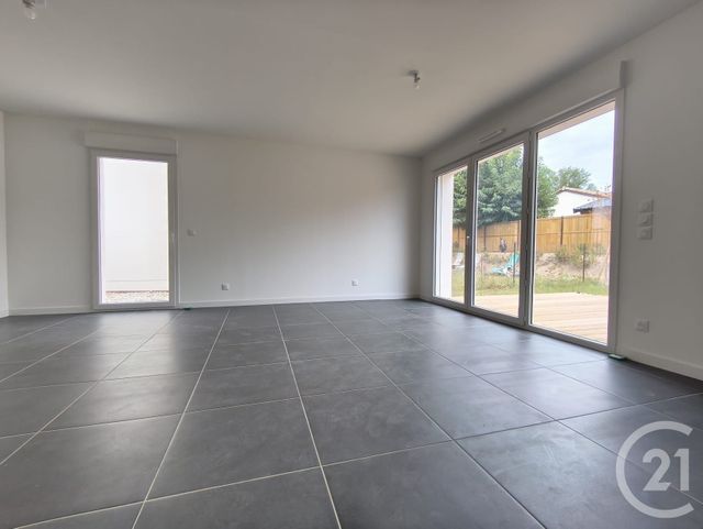 maison à louer - 4 pièces - 84.99 m2 - ST MEDARD EN JALLES - 33 - AQUITAINE - Century 21 Kadima