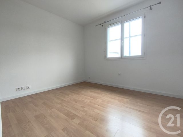 maison à louer - 4 pièces - 73.0 m2 - ST MEDARD EN JALLES - 33 - AQUITAINE - Century 21 Kadima