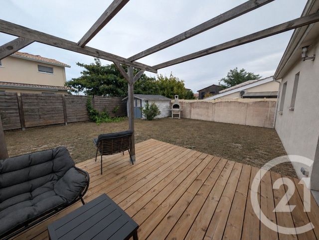 maison à louer - 4 pièces - 73.0 m2 - ST MEDARD EN JALLES - 33 - AQUITAINE - Century 21 Kadima