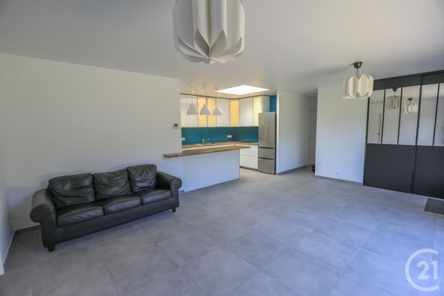 maison à louer - 4 pièces - 90.97 m2 - LE TAILLAN MEDOC - 33 - AQUITAINE - Century 21 Kadima
