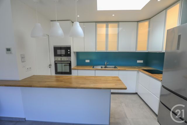 maison à louer - 4 pièces - 90.97 m2 - LE TAILLAN MEDOC - 33 - AQUITAINE - Century 21 Kadima