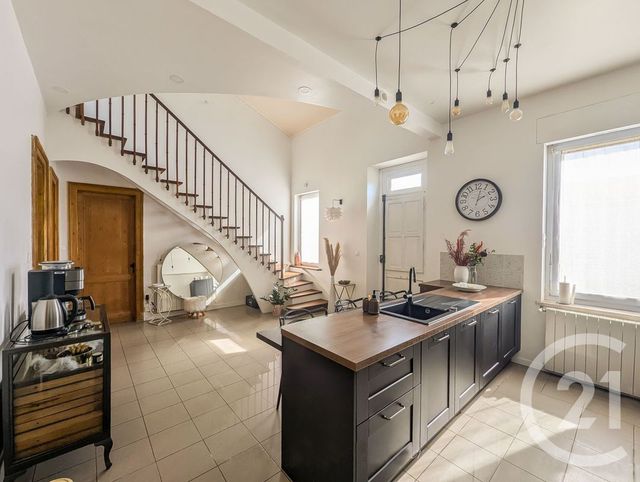 maison à louer - 4 pièces - 182.17 m2 - BRACH - 33 - AQUITAINE - Century 21 Kadima