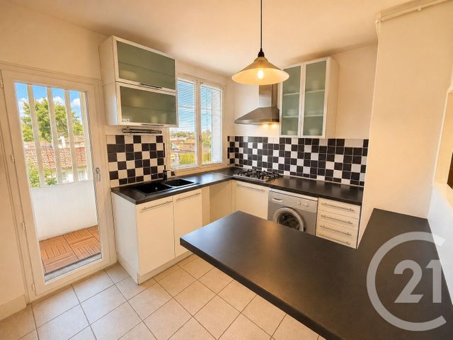 Appartement T3 à louer - 3 pièces - 69.0 m2 - BORDEAUX - 33 - AQUITAINE - Century 21 Kadima
