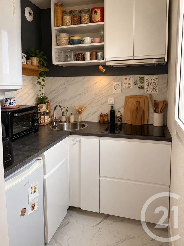Appartement F1 à louer - 1 pièce - 26.36 m2 - TALENCE - 33 - AQUITAINE - Century 21 Kadima