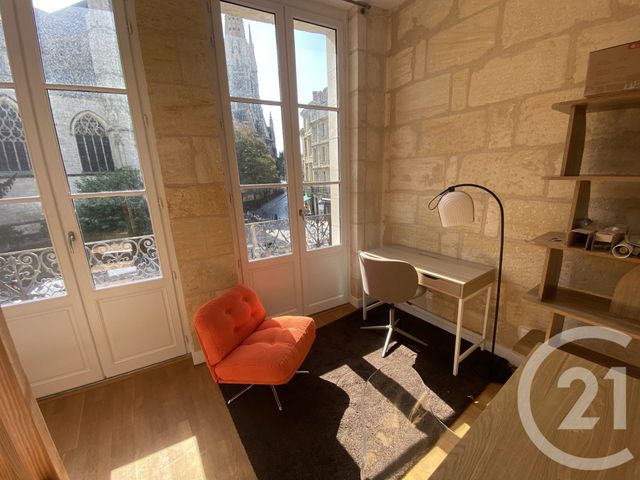 Appartement T2 à louer - 2 pièces - 21.54 m2 - BORDEAUX - 33 - AQUITAINE - Century 21 Kadima
