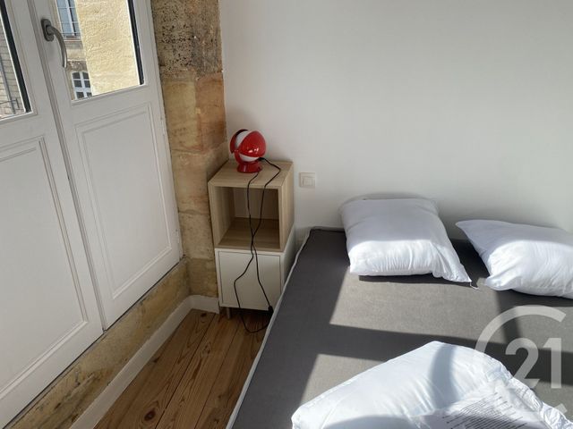 Appartement T2 à louer - 2 pièces - 21.54 m2 - BORDEAUX - 33 - AQUITAINE - Century 21 Kadima
