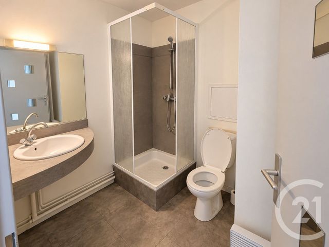 Appartement T1 à louer - 1 pièce - 23.6 m2 - BORDEAUX - 33 - AQUITAINE - Century 21 Kadima