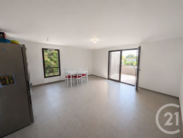 Appartement T3 à louer - 3 pièces - 64.07 m2 - ST MEDARD EN JALLES - 33 - AQUITAINE - Century 21 Kadima