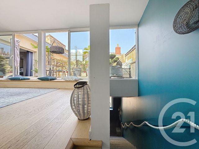 Appartement T3 à louer - 3 pièces - 75.97 m2 - BORDEAUX - 33 - AQUITAINE - Century 21 Kadima