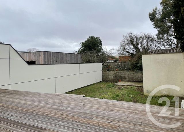 maison à louer - 5 pièces - 122.09 m2 - LE BOUSCAT - 33 - AQUITAINE - Century 21 Kadima