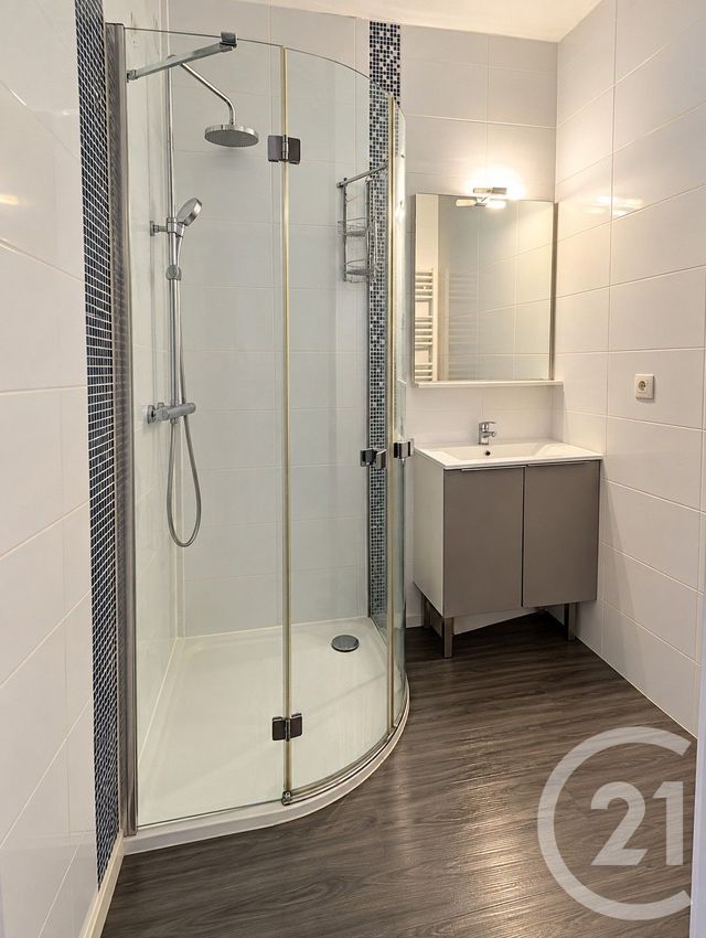 Appartement Studio à louer - 1 pièce - 32.53 m2 - BORDEAUX - 33 - AQUITAINE - Century 21 Kadima