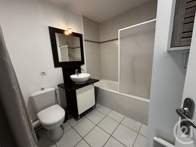 Appartement T2 à louer - 2 pièces - 37.45 m2 - MERIGNAC - 33 - AQUITAINE - Century 21 Kadima