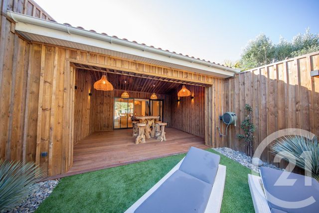 maison à louer - 4 pièces - 185.0 m2 - BORDEAUX - 33 - AQUITAINE - Century 21 Kadima