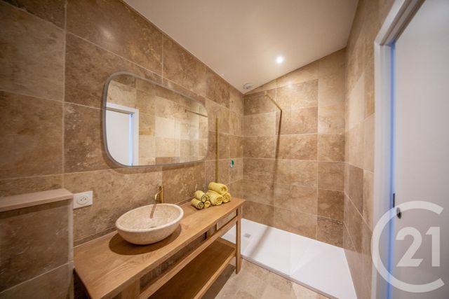maison à louer - 4 pièces - 185.0 m2 - BORDEAUX - 33 - AQUITAINE - Century 21 Kadima
